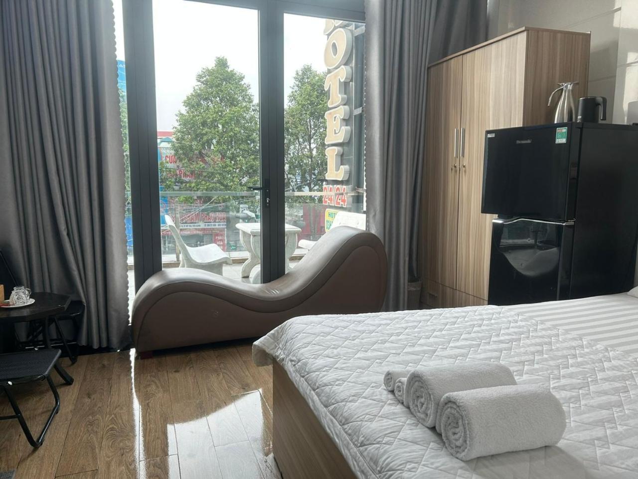 Hotel Hong Cam Trung An Exteriör bild